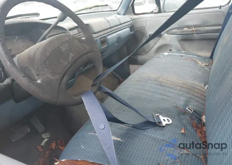 1996 Ford F250 z USA, uszkodzony, nr VIN 2FTHF25H8TCA53537